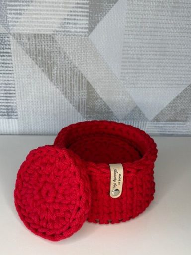 Körbchen mit Untersetzer Körbchen mit Untersetzern